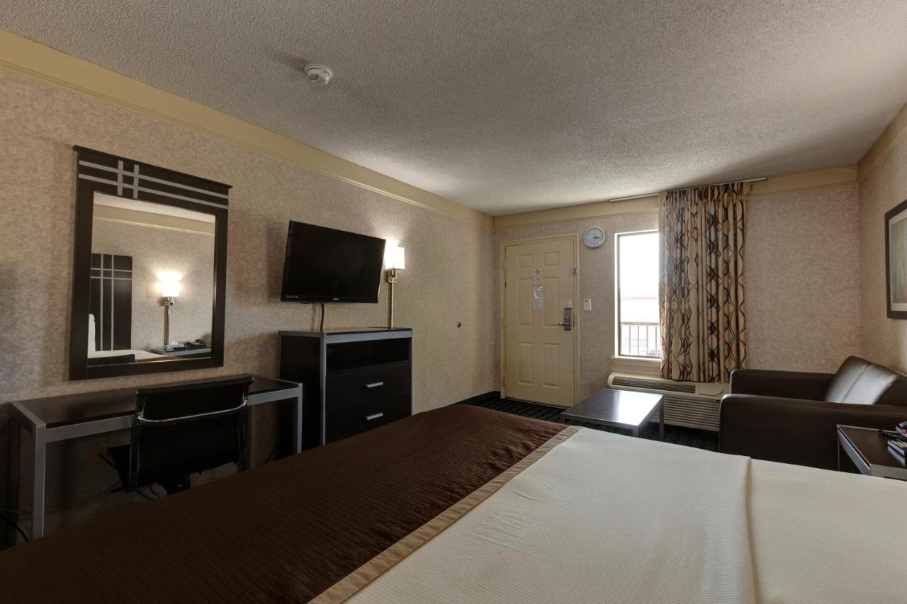 Deluxe - I-95 Motel Fayetteville