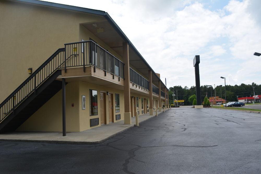 Motel Deluxe - I-95