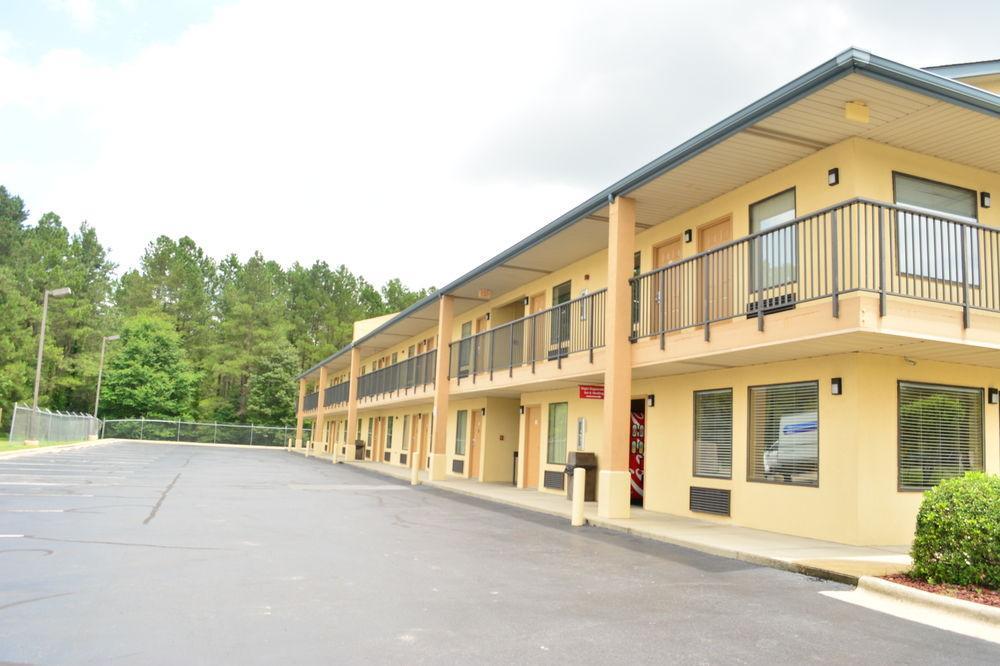 Motel Deluxe - I-95